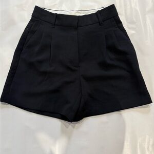 Aritzia Wilfred: Black High Waist Shorts